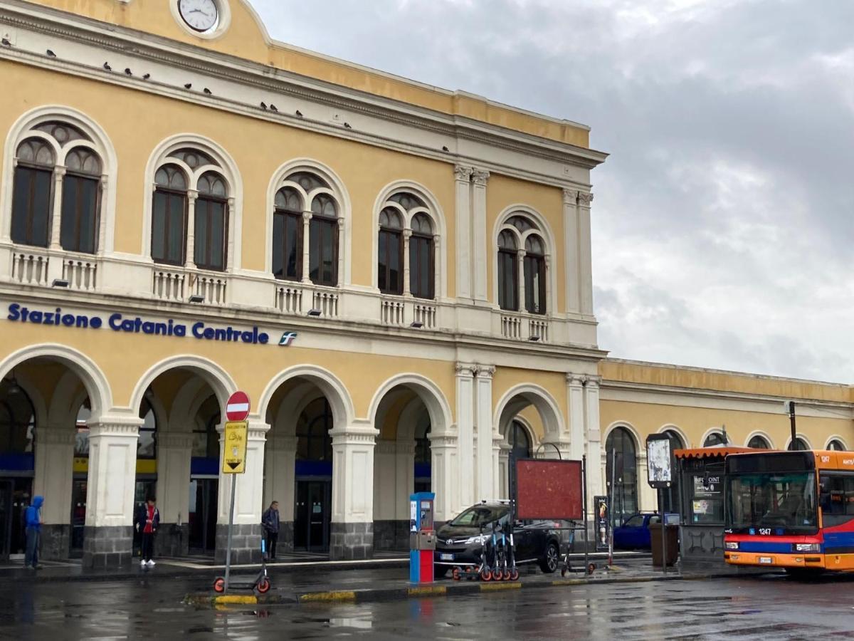 Etna Spiaggia E Mare * Aeroporto di Catania Fontana Rossa